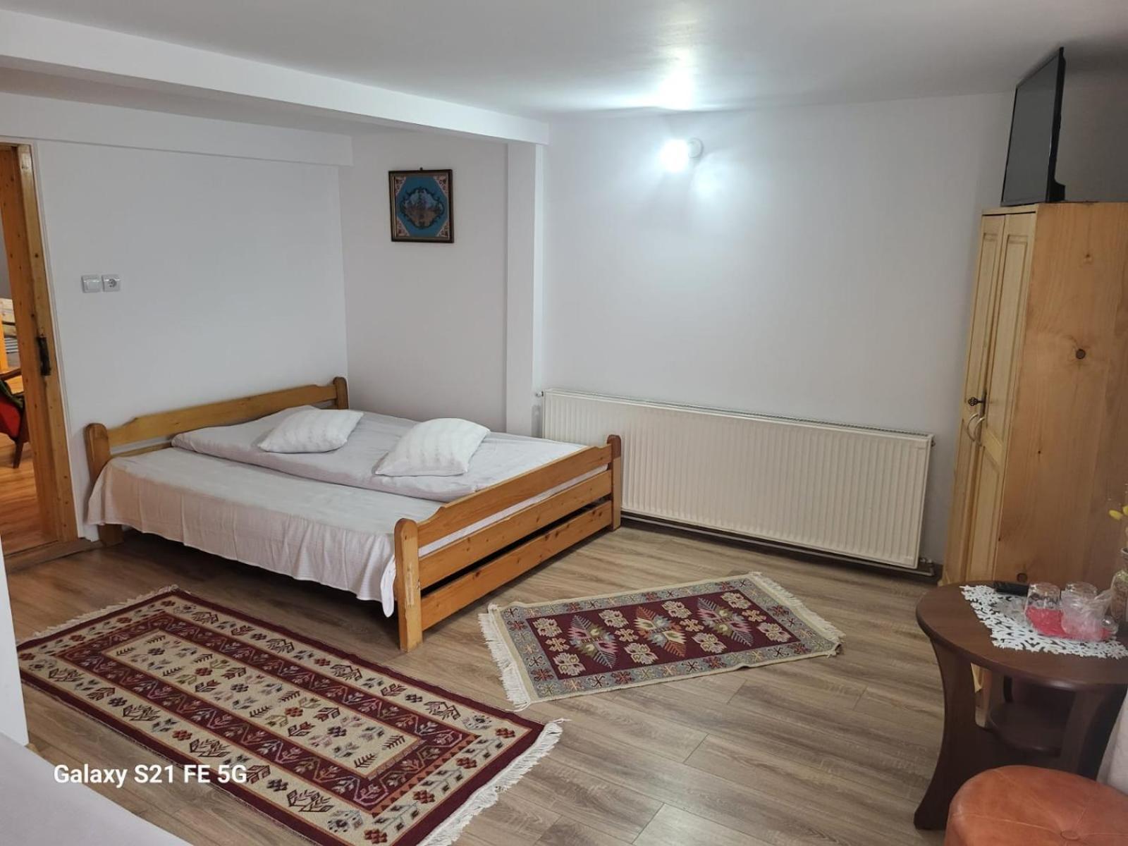 Pensiunea La Mamaie Cheia  Zimmer foto