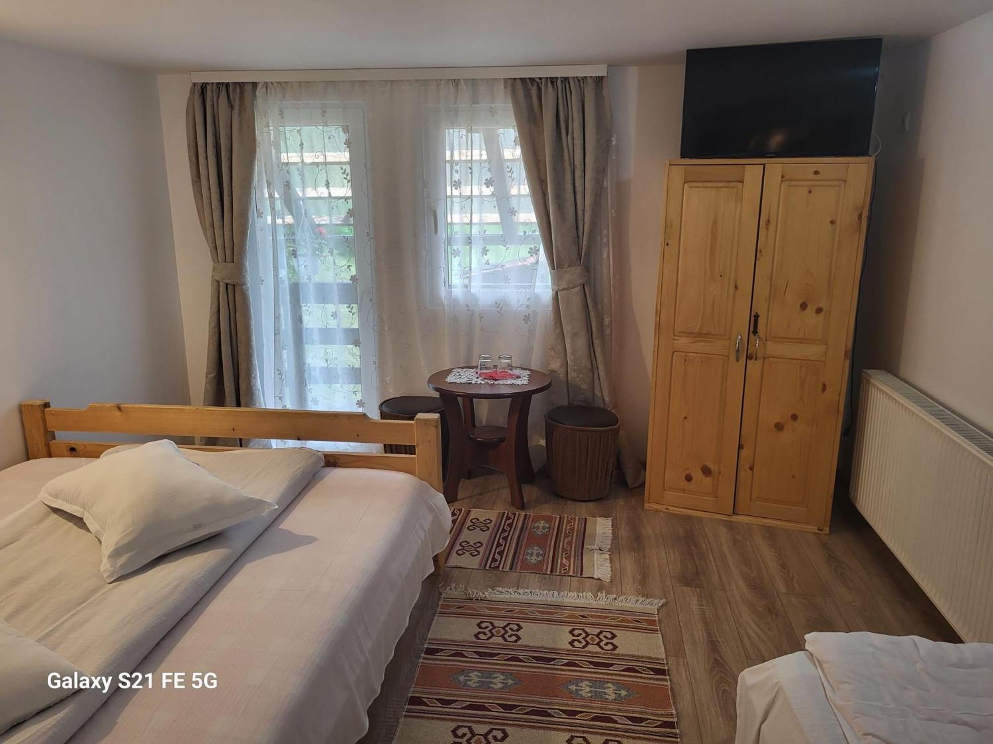 Pensiunea La Mamaie Cheia  Zimmer foto